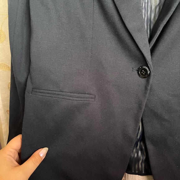 Forever 21 Navy Blue Blazer - Picture 4 of 6